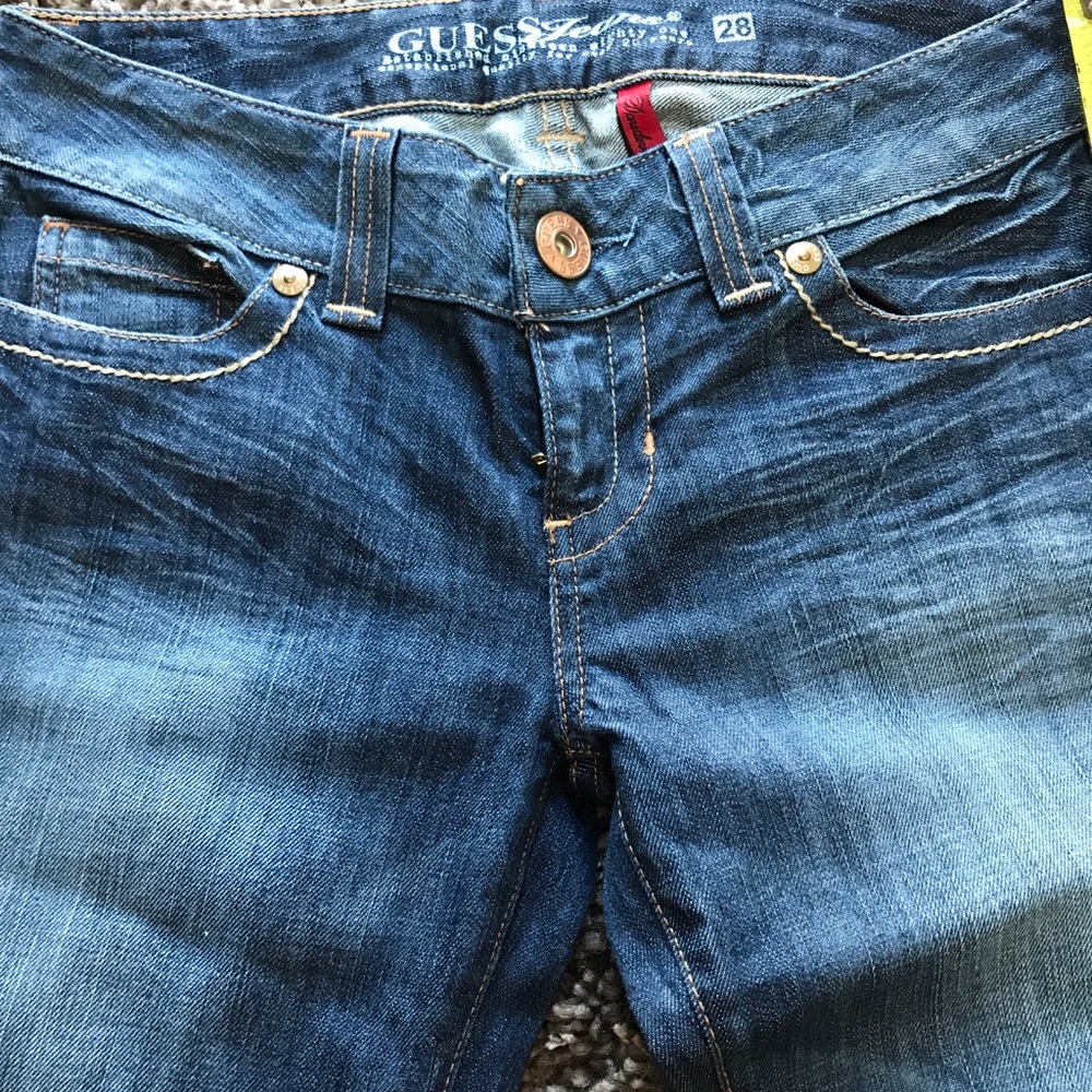 Guess Jeans size 28 Daredevil flare leg